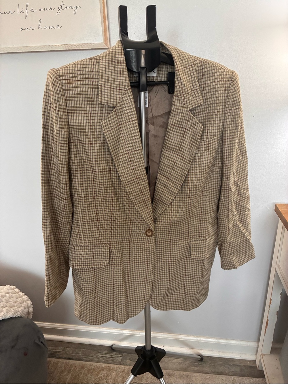Paradox Checked Blazer in Tan and Cream
